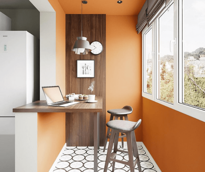 кухня в оранжевых тонах в сочетании с белым
